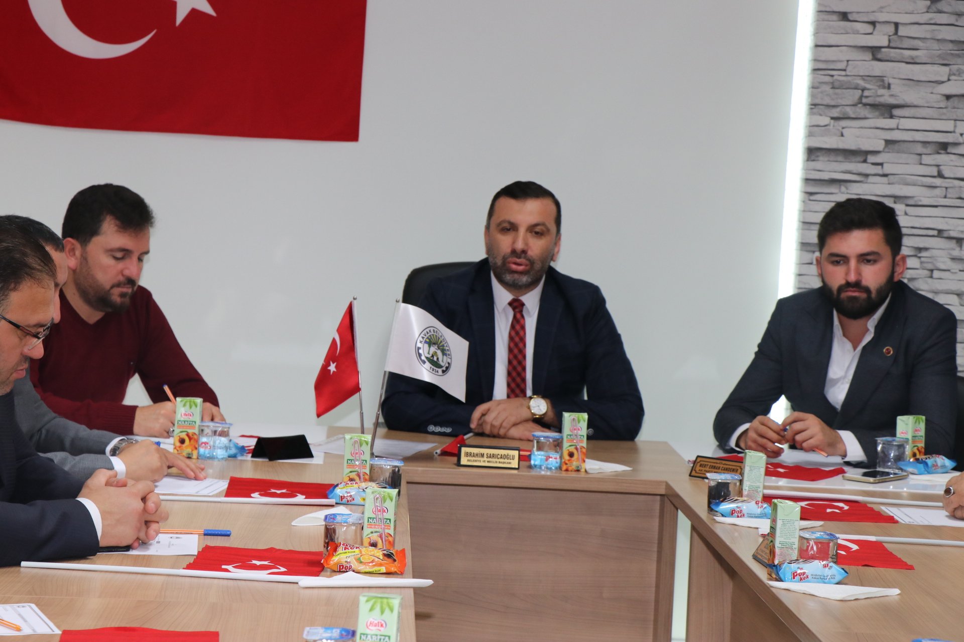 HERŞEY MEHMETÇİK İÇİN